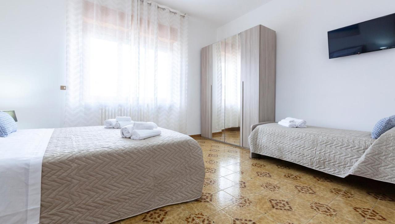 וגלי Lupomonaco Rooms מראה חיצוני תמונה